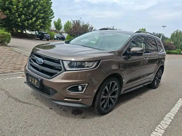 Ford Edge 2015