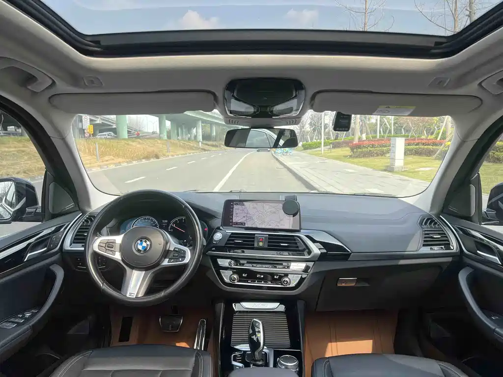 BMW X3 2020 — фото 9