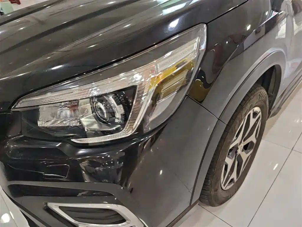 Subaru Forester 2019 — фото 18
