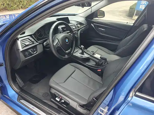 BMW 3 Series 2017