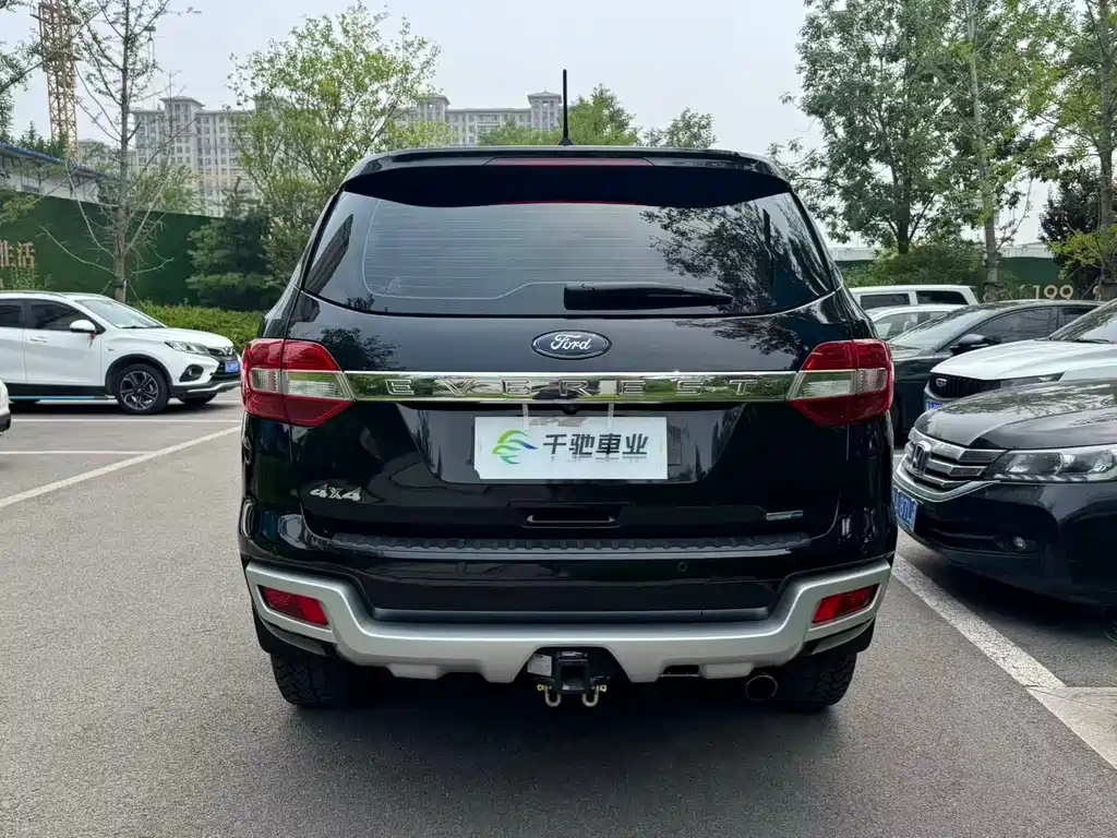Ford Everest 2018 — фото 15