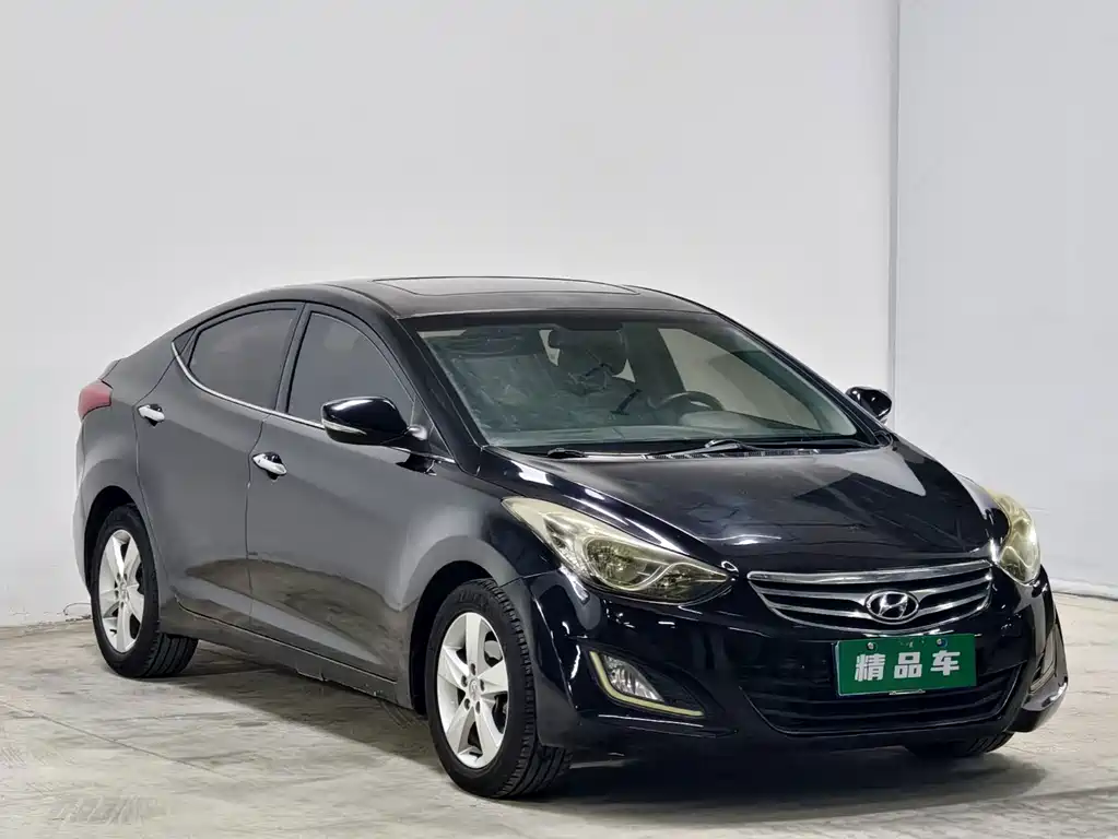 Hyundai Elantra Langdong 2014 — фото 3