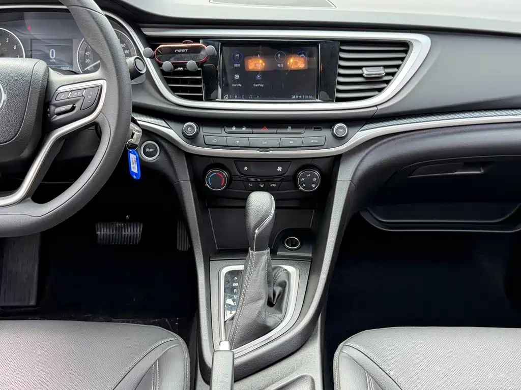 Buick Excelle 2022 — фото 14