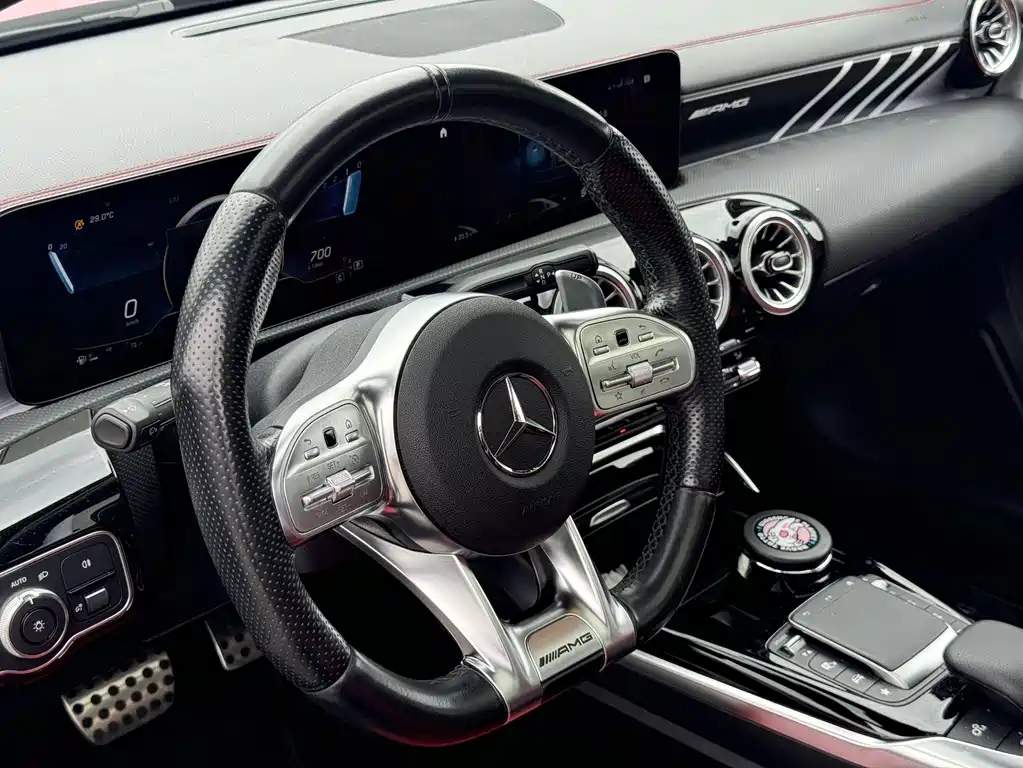 Mercedes-Benz A-Class AMG 2021 — фото 10