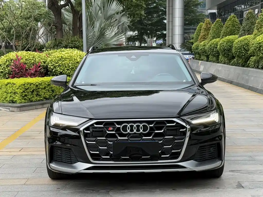 Audi A6 2023 — фото 2