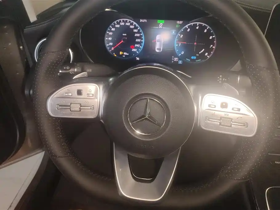 Mercedes-Benz C-Class 2019 — фото 15