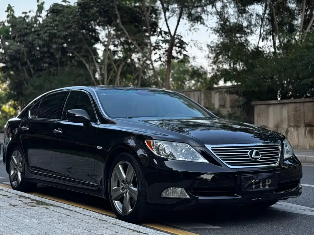 Lexus LS 2008 — фото 2