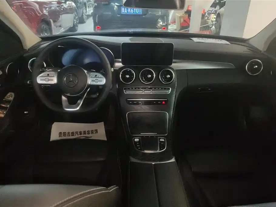 Mercedes-Benz C-Class 2019 — фото 12
