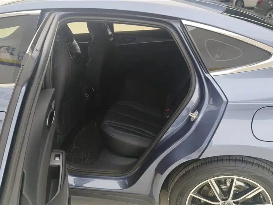 BYD Seal 06 DM-i Wagon 2025 — фото 11