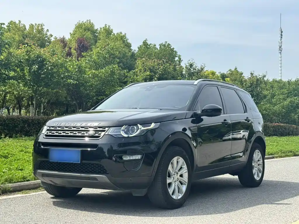 Land Rover Discovery Sport 2019 — фото 1