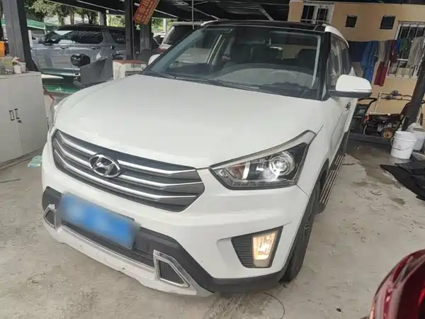 Hyundai ix25 2015