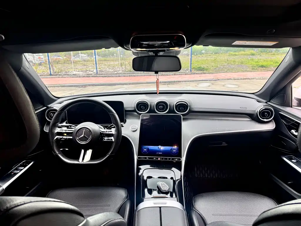 Mercedes-Benz C-Class 2022 — фото 12