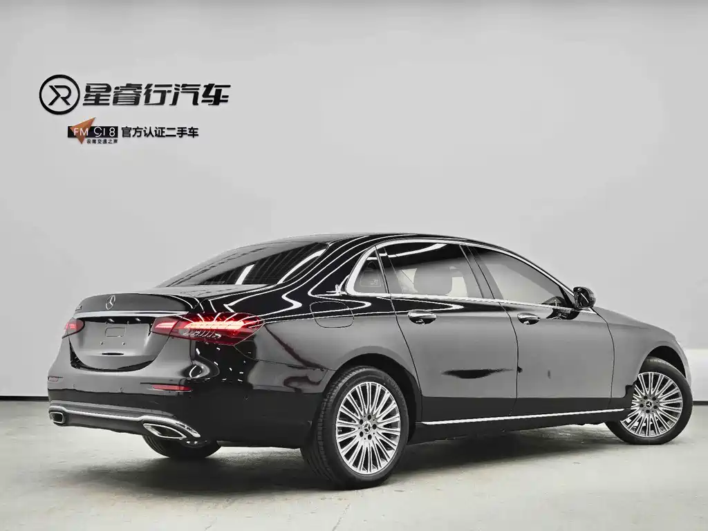 Mercedes-Benz E-Class 2022 — фото 6