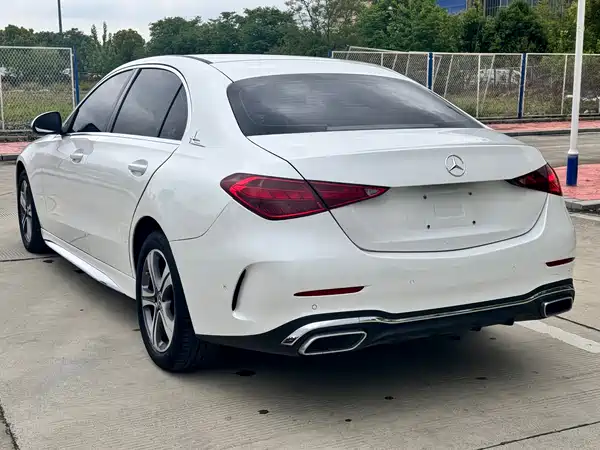 Mercedes-Benz C-Class 2022