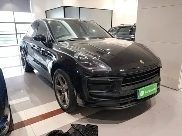 Porsche Macan 2022