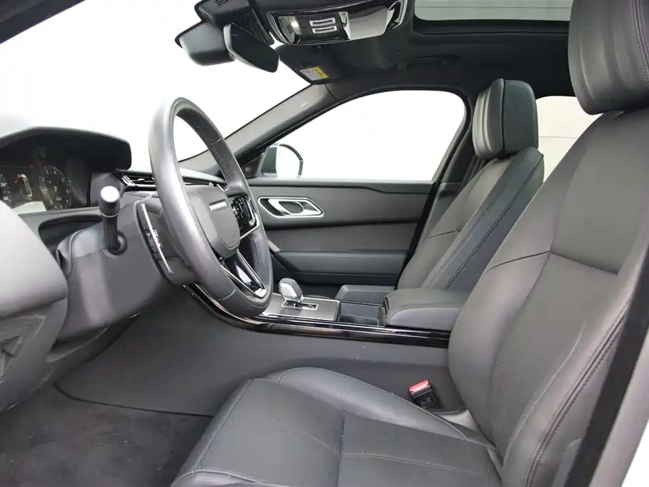 Land Rover Range Rover Velar 2025 — фото 10