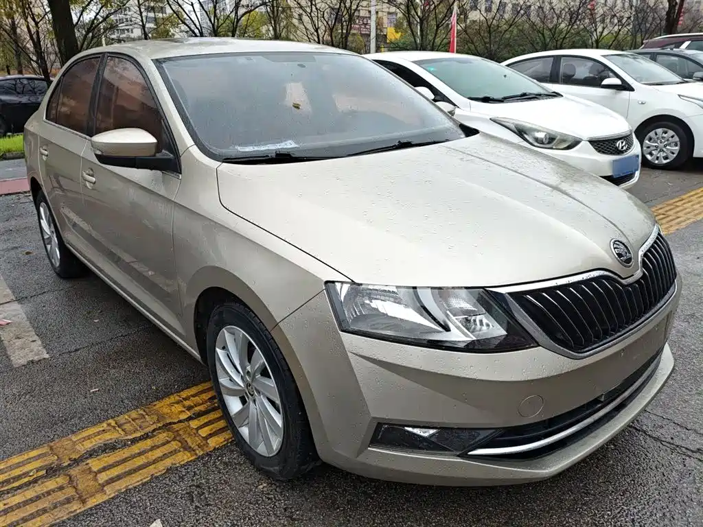 Skoda Rapid 2019 — фото 4