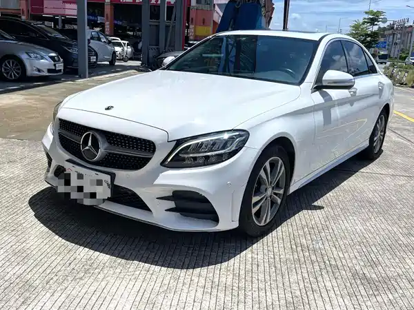 Mercedes-Benz C-Class 2019