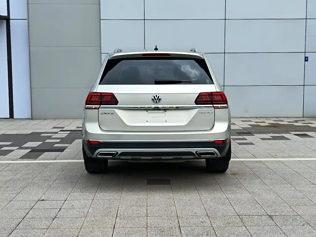 Volkswagen Teramont 2017 — фото 5