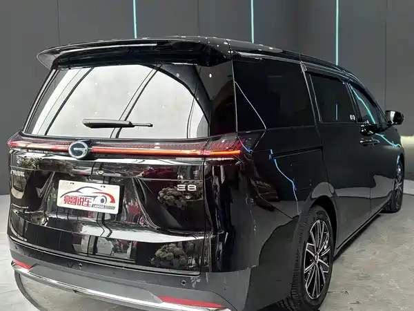 GAC Trumpchi E8 2025