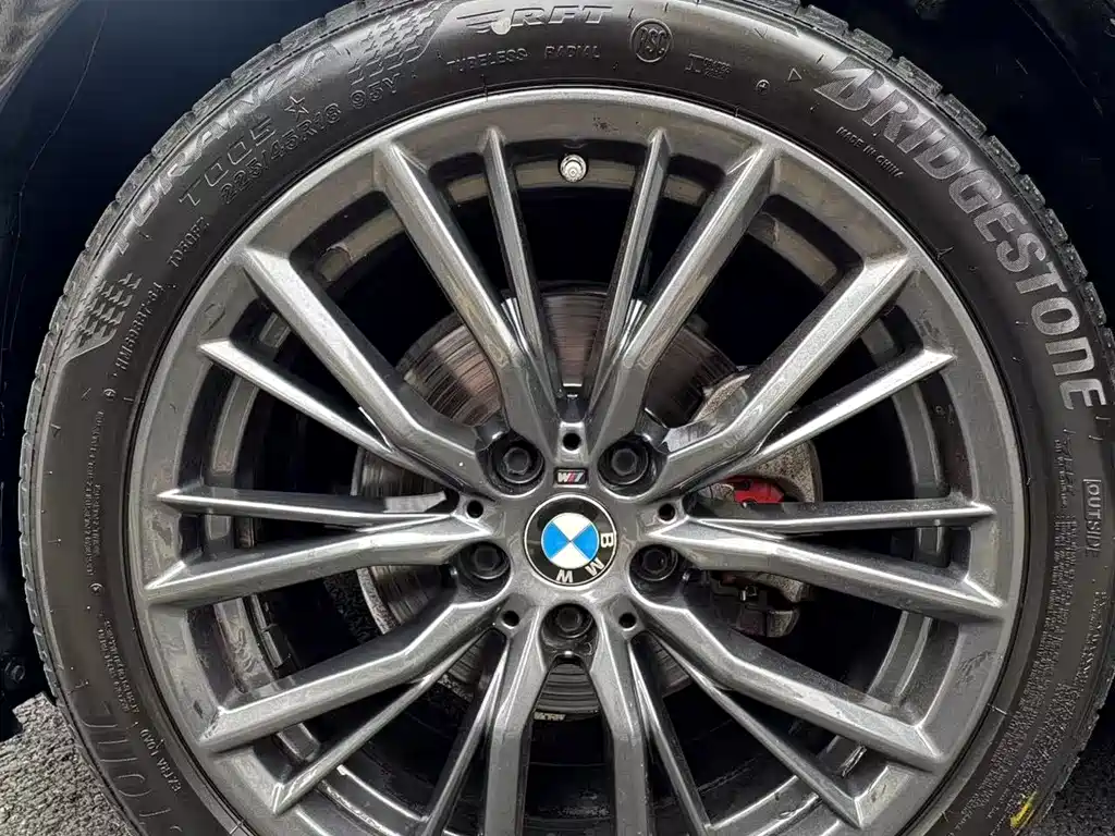 BMW 3 Series 2020 — фото 19