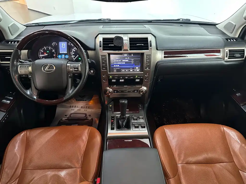 Lexus GX 2013 — фото 17
