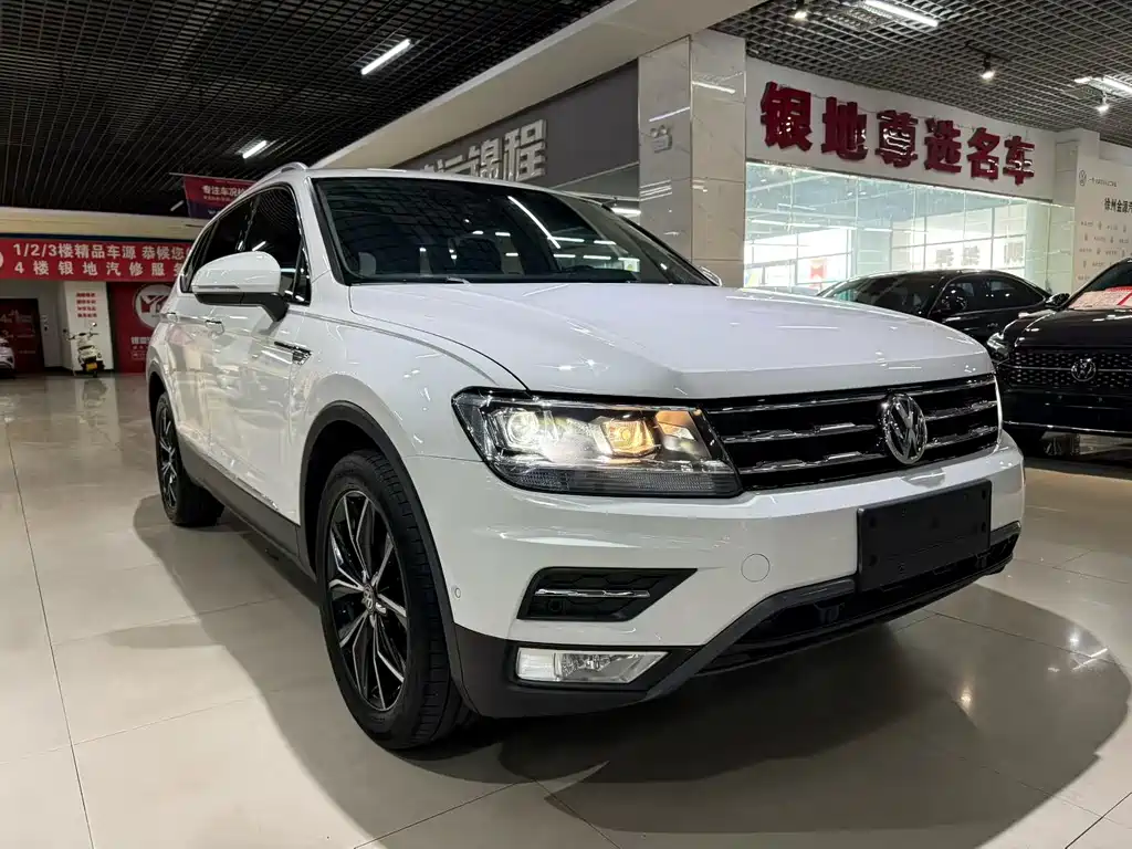 Volkswagen Tiguan L 2020 — фото 4