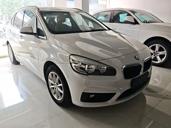 BMW 2 Series Station Wagon 2017