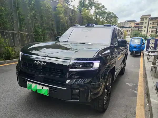 Fangchengbao Leopard 8 2024