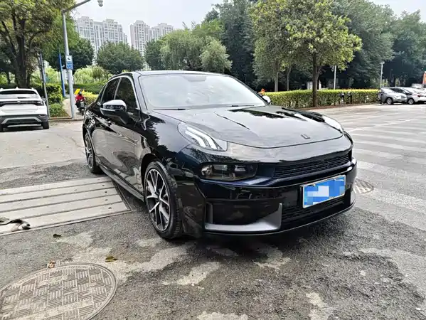 Lynk & Co 03 2019