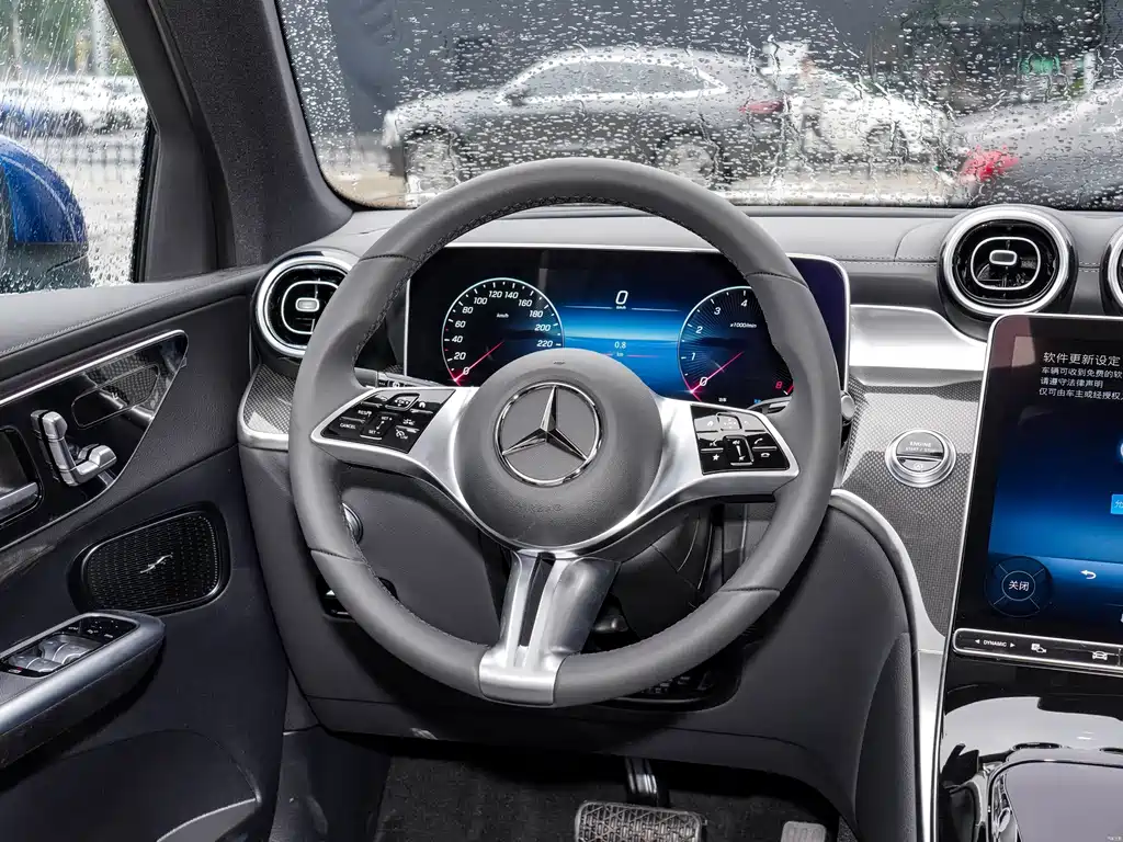 Mercedes-Benz GLC 2023 — фото 5