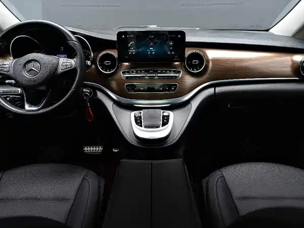 Mercedes-Benz V-Class 2021