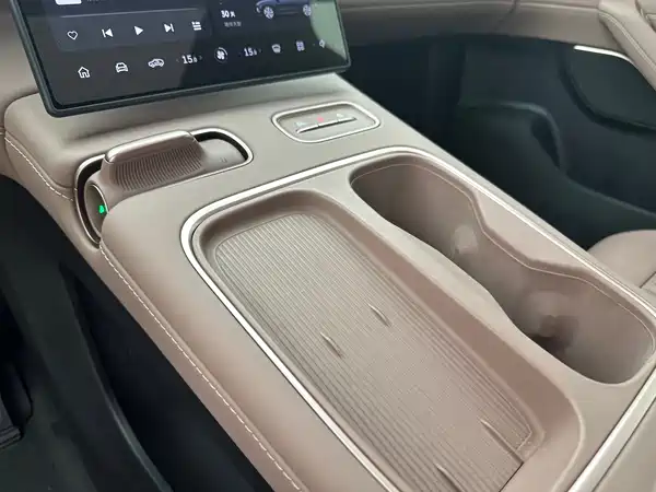 NIO EC6 2025