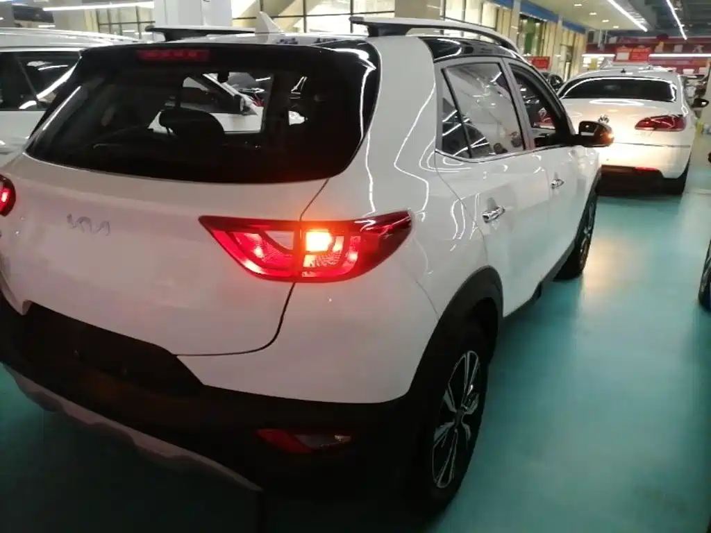 Kia KX1 2022 — фото 7