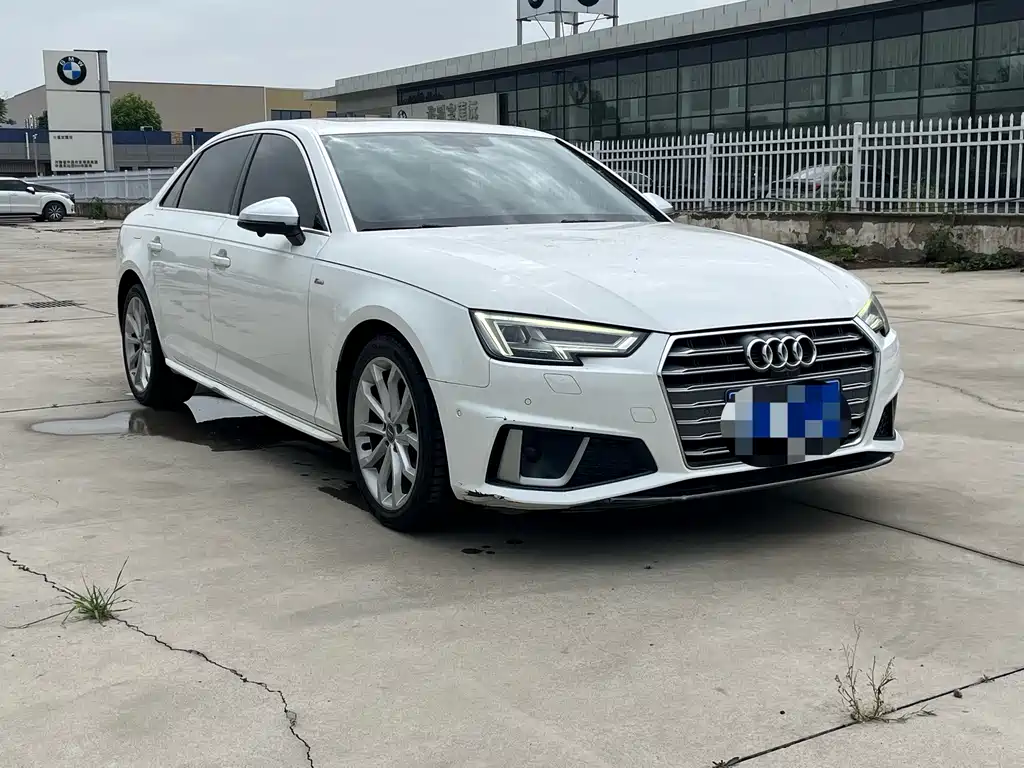 Audi A4L 2019 — фото 3