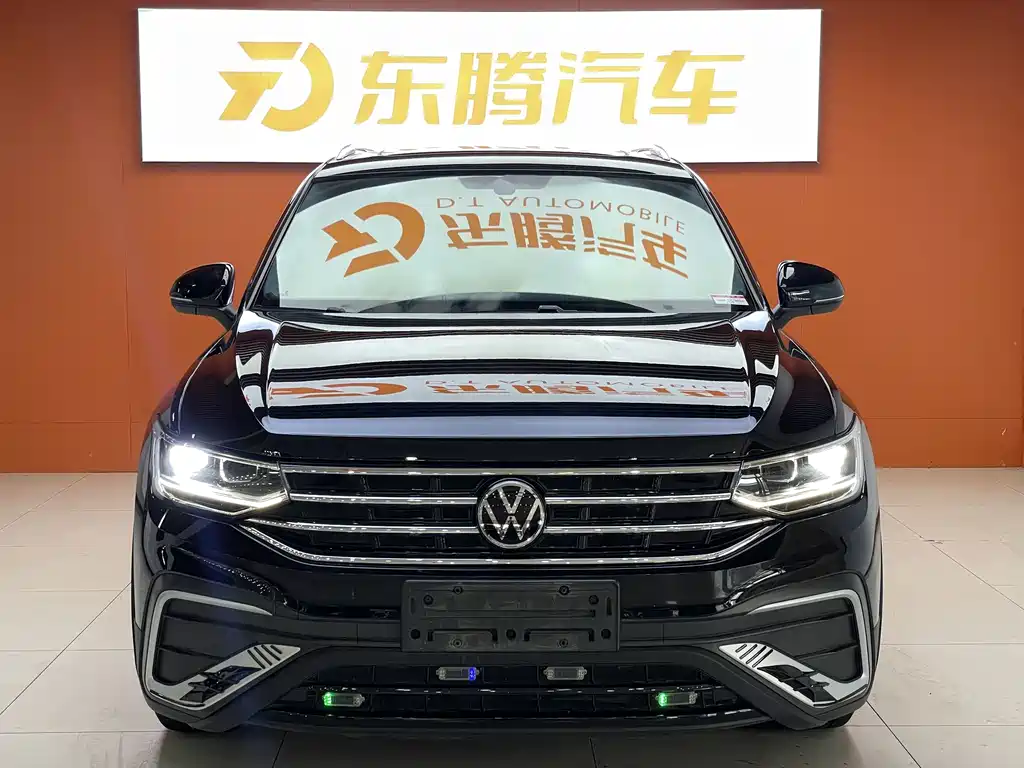 Volkswagen Tiguan L 2022 — фото 2