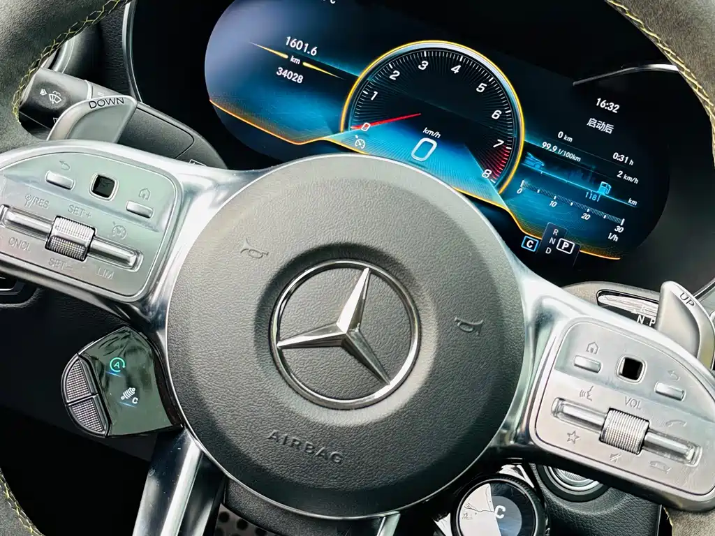 Mercedes-Benz C-Class AMG 2021 — фото 14