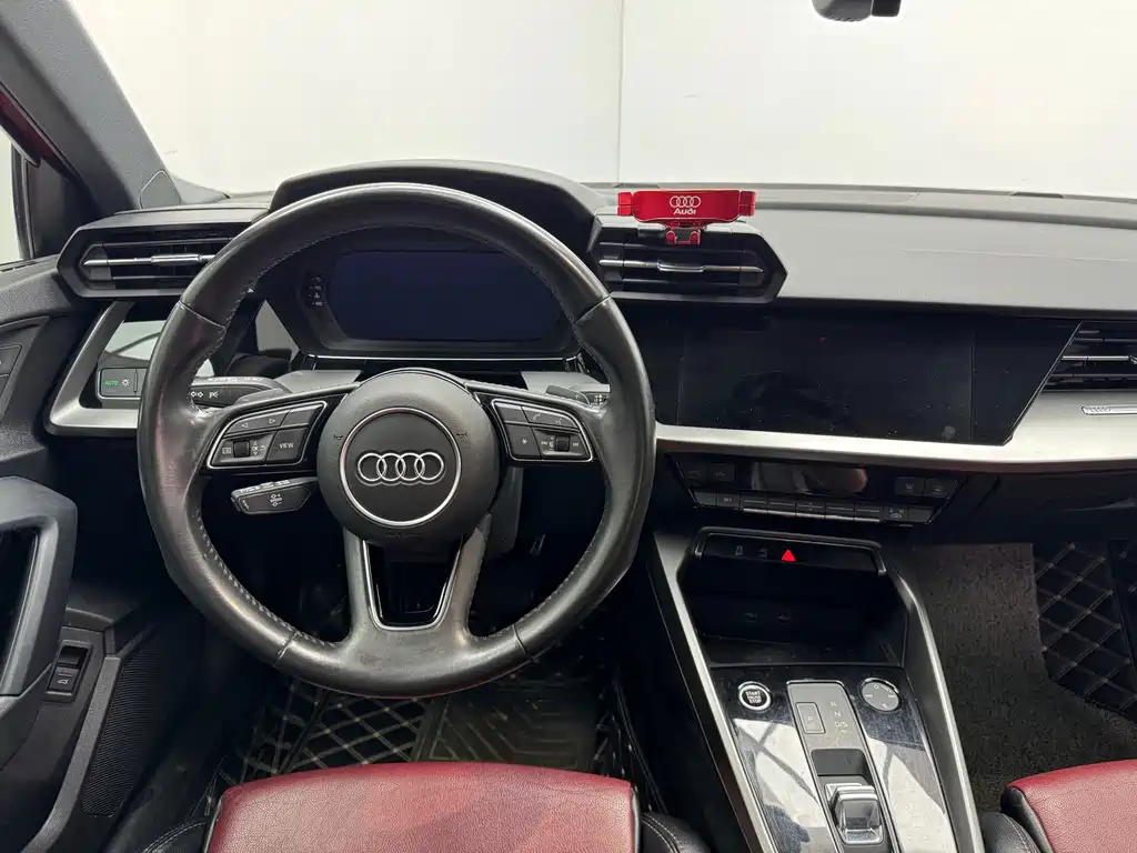 Audi A3 2022 — фото 16