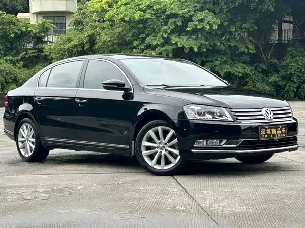 Volkswagen Magotan 2013