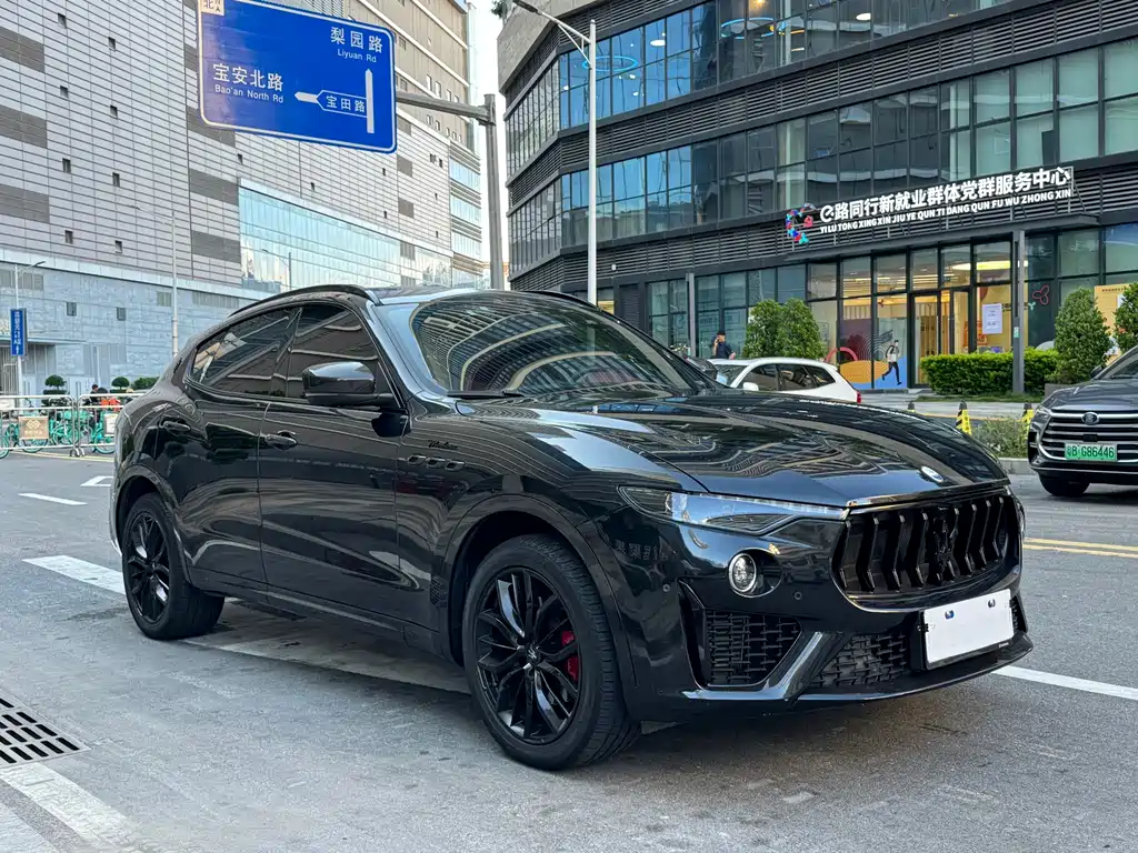 Maserati Levante 2022 — фото 3