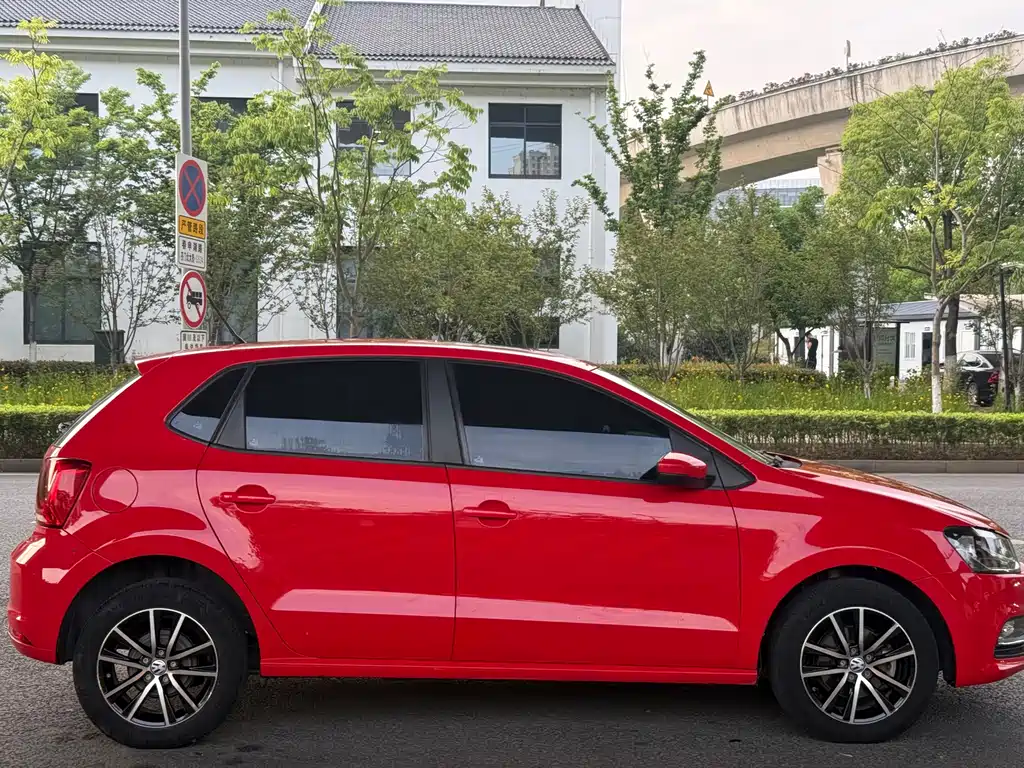 Volkswagen Polo 2018 — фото 4