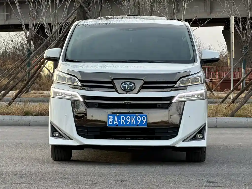 Toyota Vellfire 2021 — фото 2