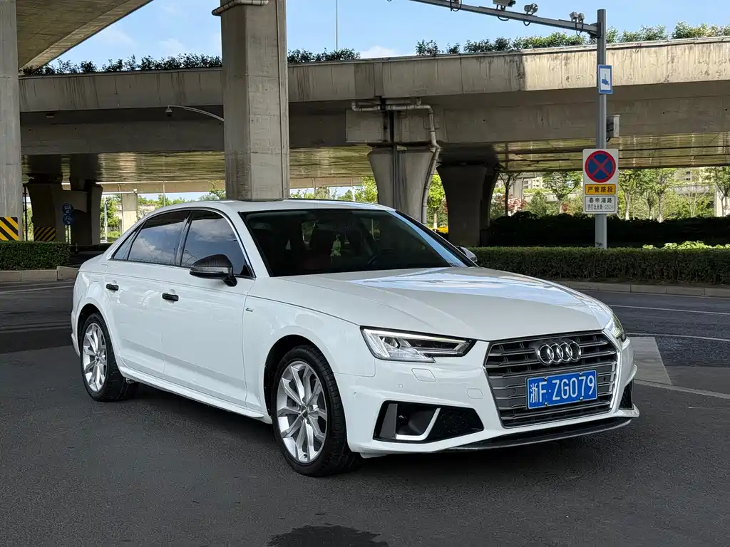 Audi A4L 2019 — фото 3