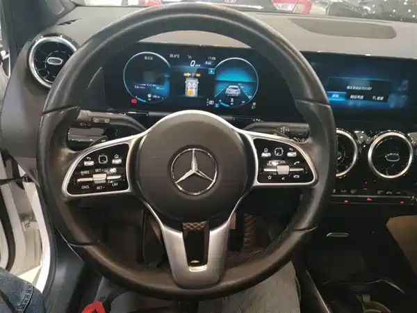 Mercedes-Benz B-Class 2021
