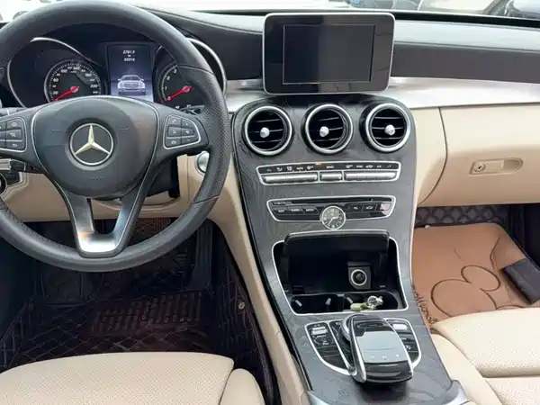 Mercedes-Benz C-Class 2015