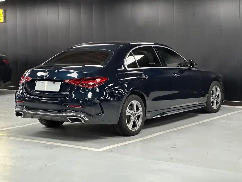Mercedes-Benz C-Class 2022 — фото 17
