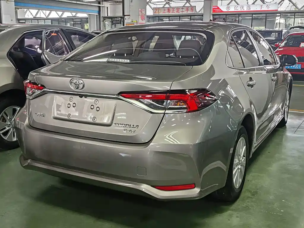 Toyota Corolla 2020 — фото 3
