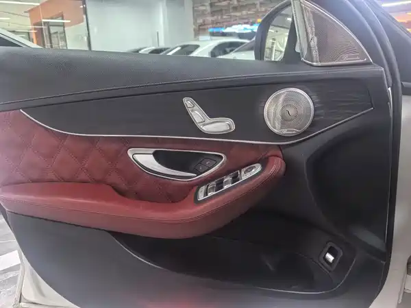 Mercedes-Benz C-Class 2018