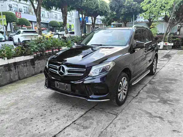 Mercedes-Benz GLE 2017