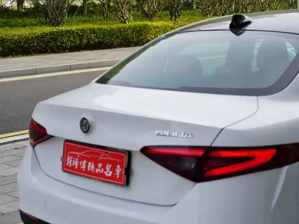 Alfa Romeo Giulia Juliet 2017